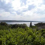 1 Supetarska Draga